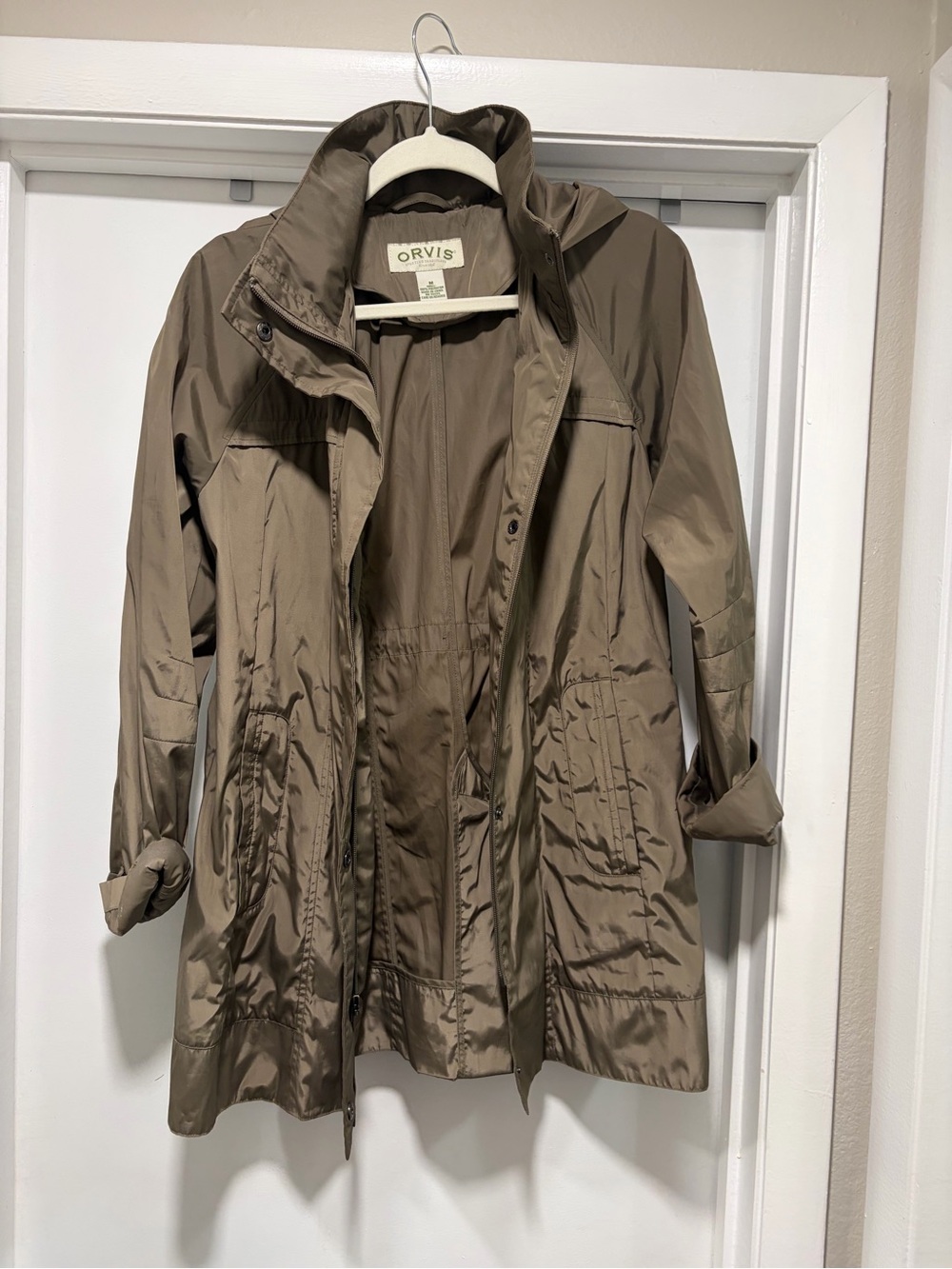Orvis Women's Taupe Packable Trench Jacket
